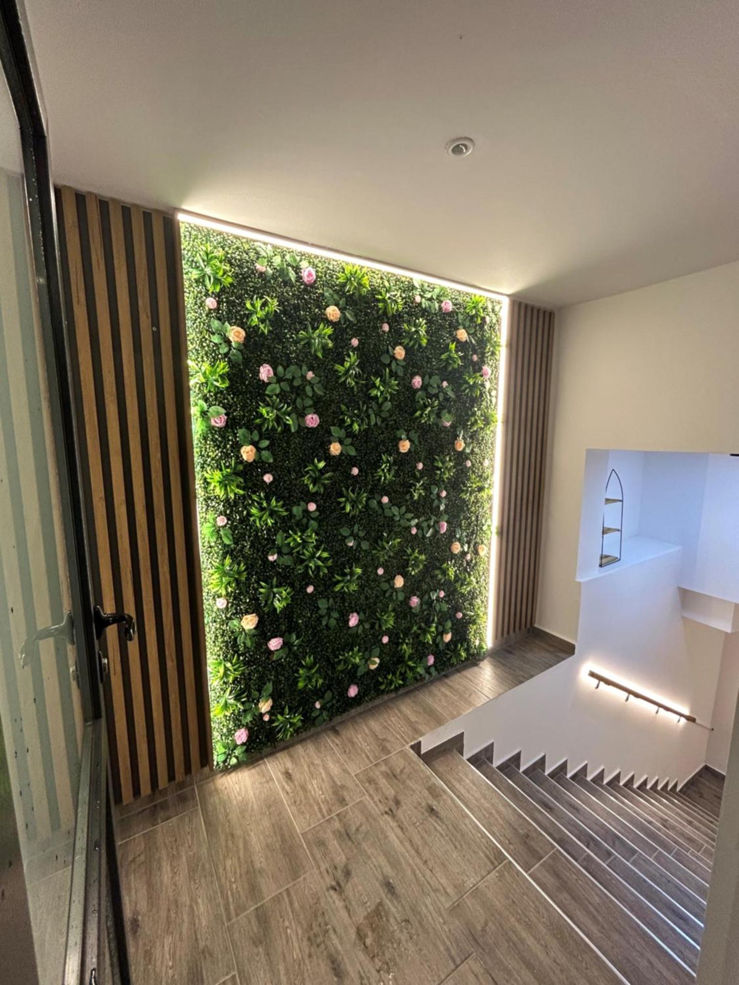 Comfort Hotel Στρούγκα Εξωτερικό φωτογραφία