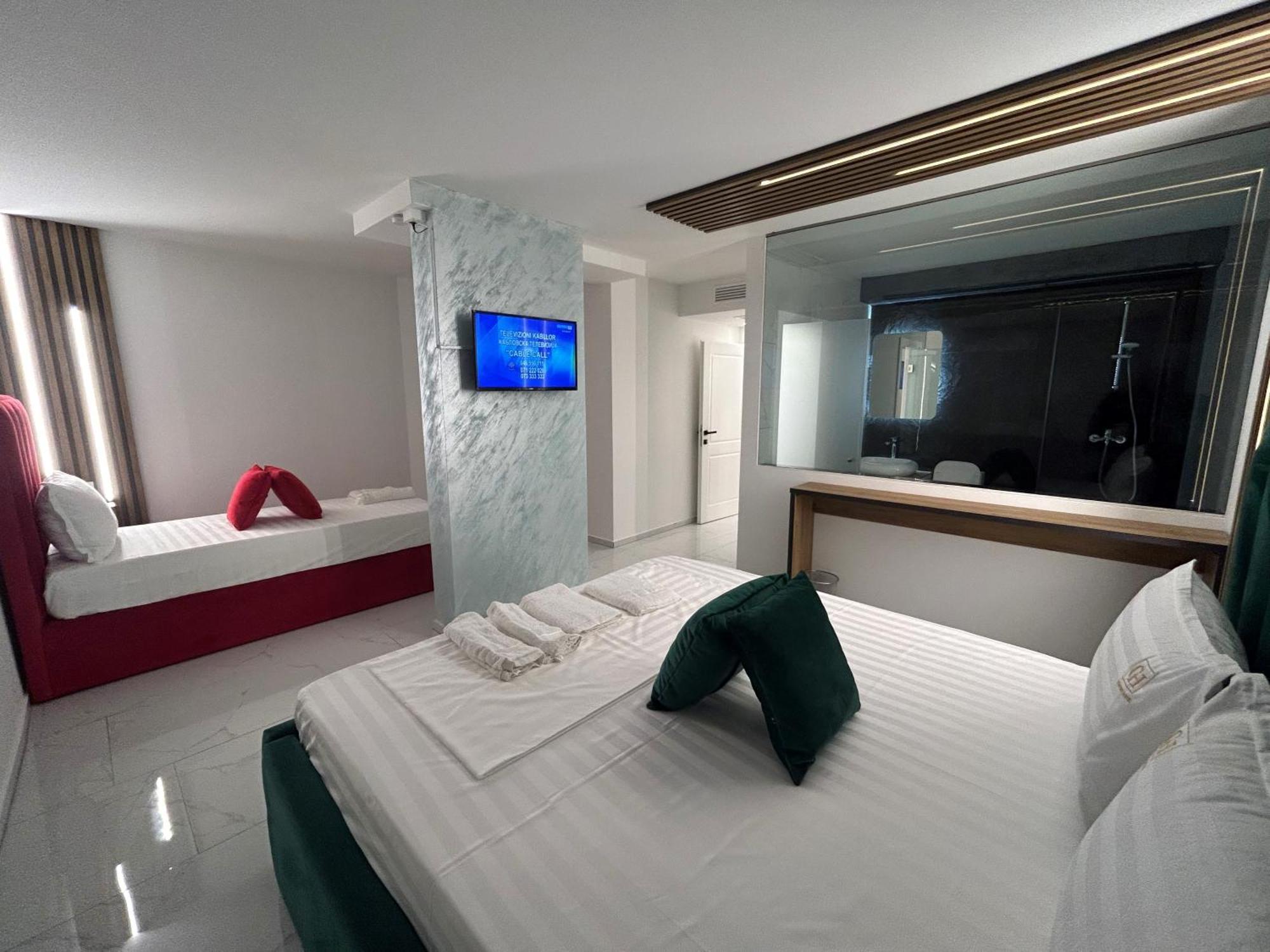 Comfort Hotel Στρούγκα Εξωτερικό φωτογραφία