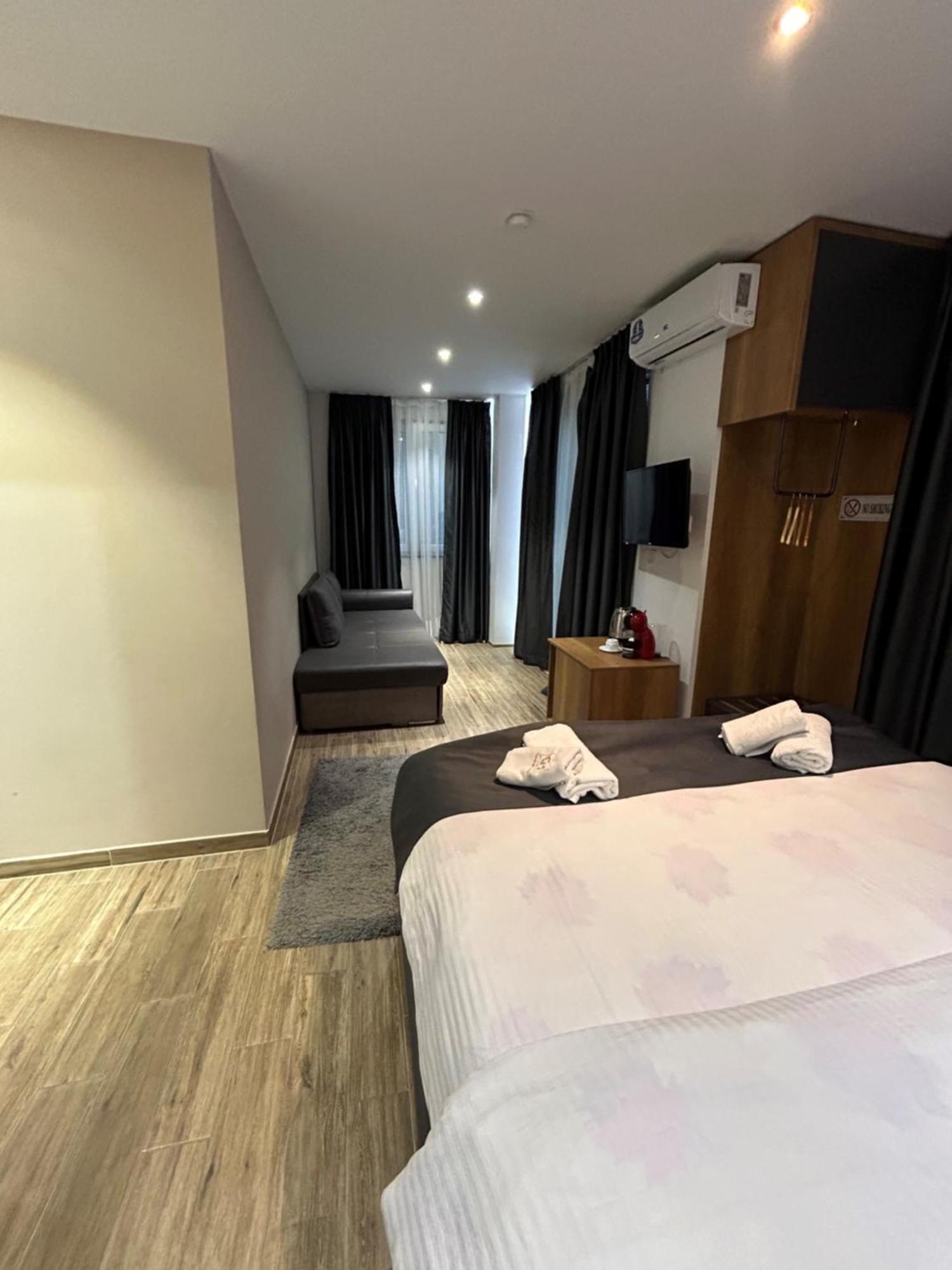 Comfort Hotel Στρούγκα Εξωτερικό φωτογραφία