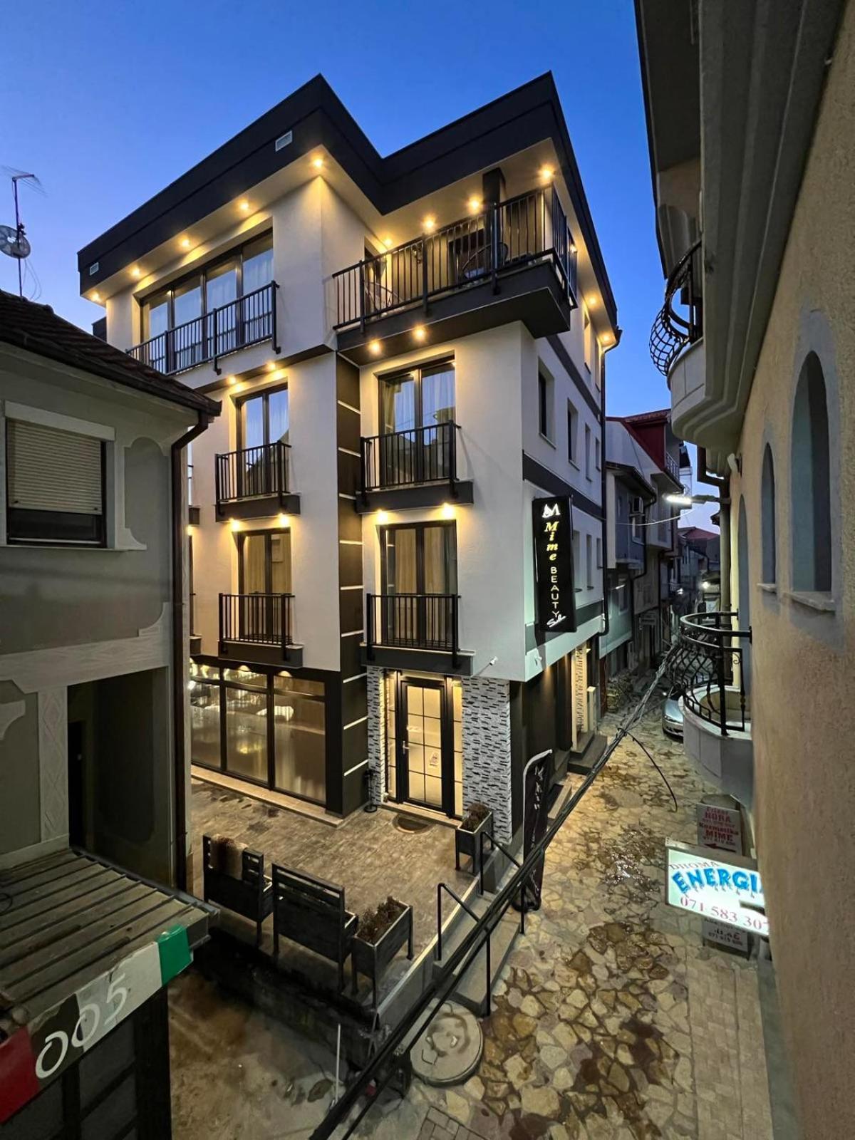 Comfort Hotel Στρούγκα Εξωτερικό φωτογραφία